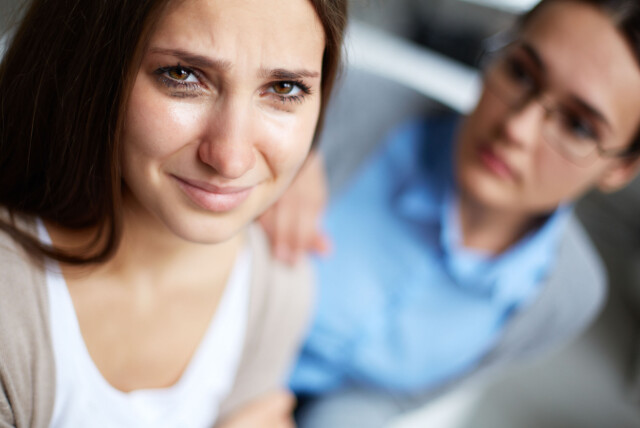 FÅ HJELP: Det å snakke med noen kan hjelpe deg å finne en måte å leve med det som har skjedd. Foto: pressmaster - Fotolia FÅ HJELP: Det å snakke med noen kan hjelpe deg å finne en måte å leve med det som har skjedd. Foto: pressmaster - Fotolia
